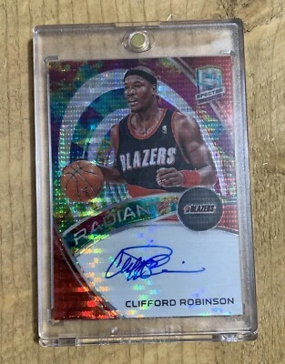 Spectra Radiant Signatures Celestial Prizm 2019-20/75 Clifford Robinson automático Foto 1 de 2