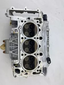 Audi S4 B9 2019 3.0 Petrol 260kW Engine cylinder head 06M103404AF DAL17810 - Picture 1 of 9