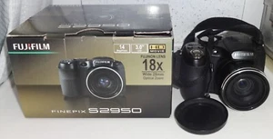 π Fujifilm FinePix S Series S2950 HD 14MP fotocamera digitale bridge nera - testata - Foto 1 di 7