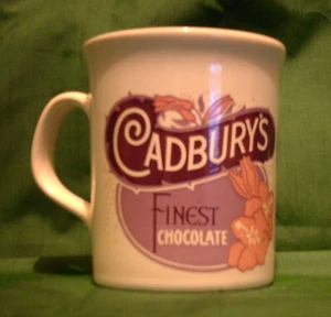 Cadbury's Finest Chocolate Retro Ad Design Tea/Coffee Mug Excellent Condition - Picture 1 of 1