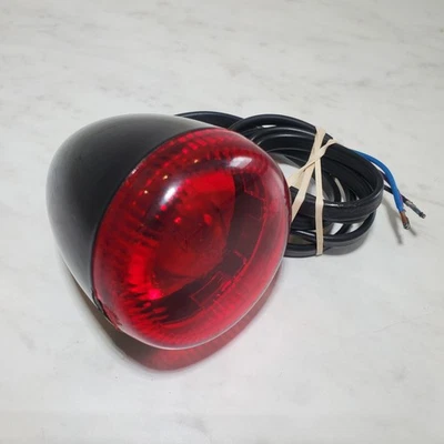 Señal de giro trasero negra Harley-Davidson OEM con lente roja Softail Fat Boy FLFBS Foto 1 de 4