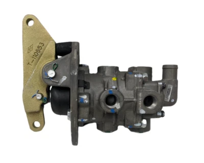 Bendix E6 Air Brake Pedal Valve T290181 - Out of Box - Image 1 of 2