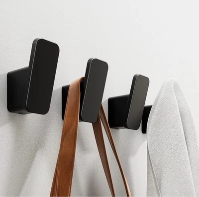 RIVAMBER Pack de 4 Mate Negro Gancho de pared de alta resistencia para baño, cuarto de barro, etc. Foto 1 de 4