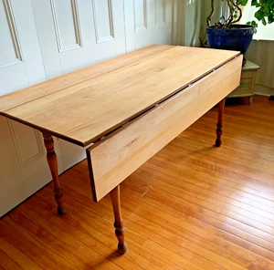 Vintage Maple Harvest TABLE - Picture 1 of 11