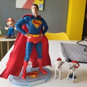 DC Superman 1/9 Scale Action Figure w/ Krypto Dogs & Accessories - 19cm - Picture 1 of 6