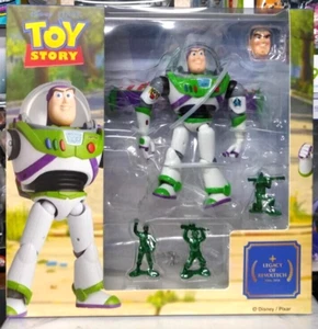 Kaiyodo Toy Story Revoltech Buzz Lightyear LR-046 Action Figure New In Hand - Picture 1 of 7