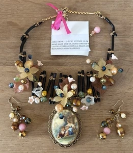 Kate Chan Statement Halskette Kamee Perle Kristalle passende Ohrringe rosa Vintage - Bild 1 von 10