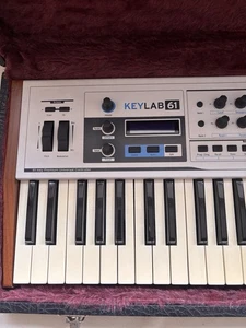 Arturia KeyLab 61 MIDI Controller Keyboard - Picture 1 of 4