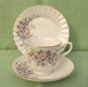 Royal Stafford bone china tea trio -cup, saucer & side plate-mauve & pink floral - Picture 1 of 7