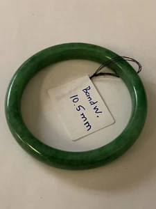 Vintage durchscheinender natürlicher grüner Jadeit Jade Armreif Armband 59 mm ID. - Bild 1 von 11