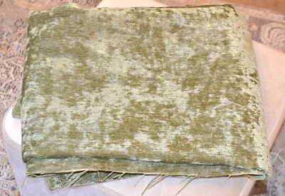 Robert Allen Green Crushed Velvet 2.5 yds Remnant - Image 1 of 4