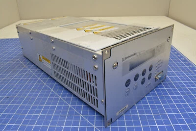 EI-R04M / TURBOMOLECULAR VACUUM PUMP, 1A03266-Q, EI-R04M (K1) / SHIMADZU - Image 1 of 4