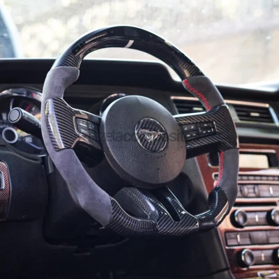 Borde central del volante para Ford Mustang 2011-2014 fibra de carbono real Foto 1 de 4