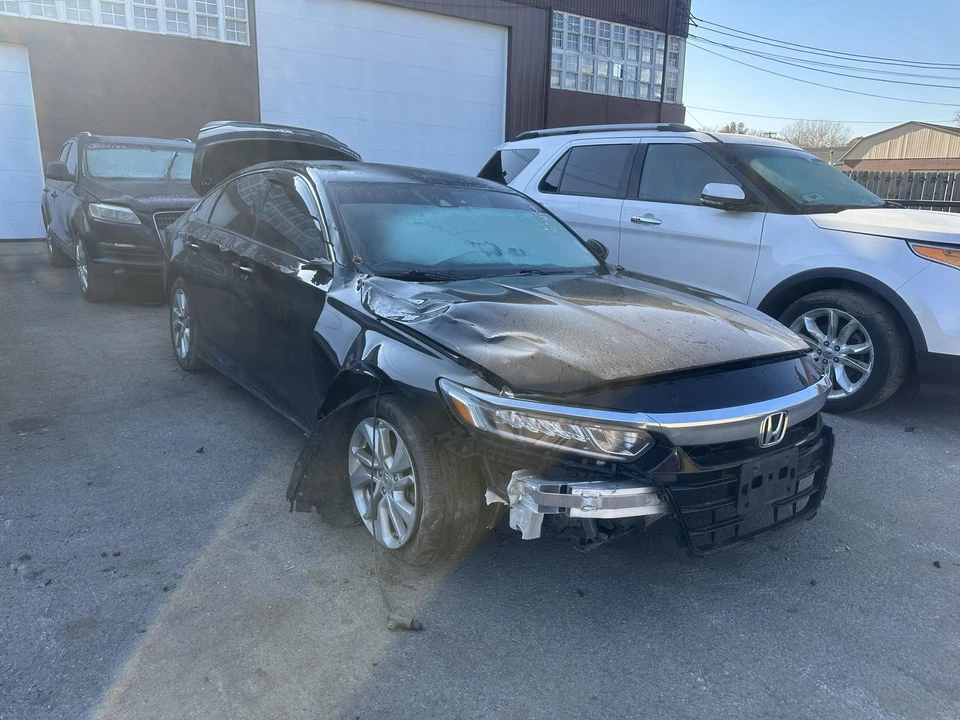 Used Automatic Transmission Assembly fits: 2019 Honda Accord AT turbo 1.5L ID BA - Imagem 1 de 4