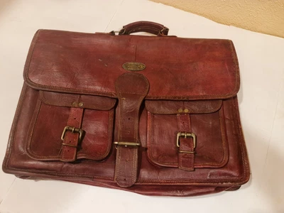 HIC handmade Leather Messenger Laptop Briefcase Sturdy Buckle Canvas Lined Bag - Image 1 of 4