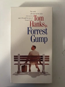 Forrest Gump (VHS, 1995) – Tom Hanks – Academy Award Winner – Charity Sale - Picture 1 of 5