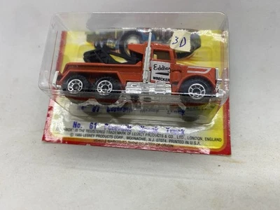 VINTAGE MATCHBOX SUPERFAST No.61e PETERBILT WRECKER TRUCK IN ORIGINAL PACKAGE - Image 1 of 4