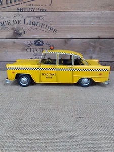 32cm Rustic Vintage metal/Tin 1970 yellow Checker New York Taxi Cab - Picture 1 of 14
