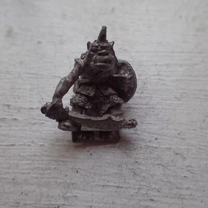 Ciudadela Warhammer 80s LOTR ME41 Goblin Warg Rider on Foot A - Imagen 1 de 1
