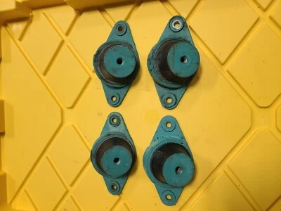 OEM Kawasaki Stx 12F 15F Ultra Lx 250x 260x 300x 310x 360x soportes de motor Foto 1 de 2