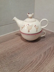 Juego de tetera y taza de gallinas felices de diseño David Mason - Imagen 1 de 7