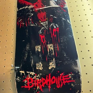 Patineta Birdhouse Tony Hawk Red Crow - Imagen 1 de 11