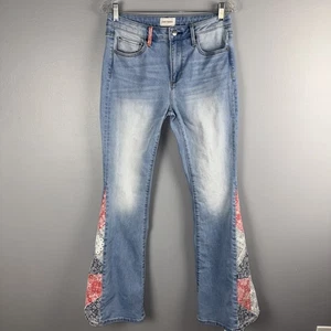 Pantalones de mezclilla Driftwood para mujer 27x34*reales 28x33” parches de bandana acampanados azul Farrah - Imagen 1 de 8