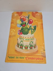 Vintage 1981 Hallmark Kermit the Frog Happy Birthday Centerpiece Honeycomb 15" H - Picture 1 of 8