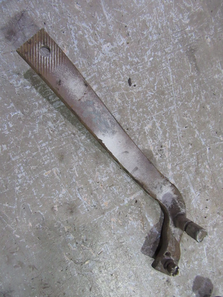 Chevrolet Belair Stileline 1949-1952 pedal de freno de coche brazo de cilindro maestro Foto 1 de 2