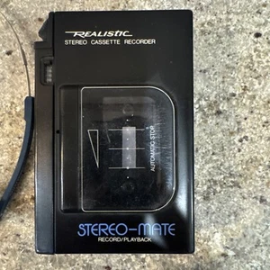 Registratore a cassette stereo portatile vintage 1988 SCP-29 marca realistica radio shack - Foto 1 di 16