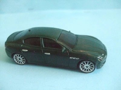 Mattel Fast & Furious Maserati Ghibli Furious 7  scale 1:55 Diecast Foto 1 de 3