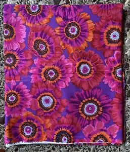 1 Yard Philip Jacobs Rowan Westminster OOP bemalt Gänseblümchen Stoff PWPJ057 Magenta - Bild 1 von 8