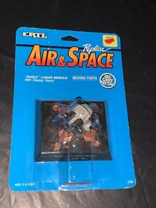 Vintage 1990 ERTL Air & Space “Eagle” Lunar Module Diecast Metal New - Picture 1 of 7