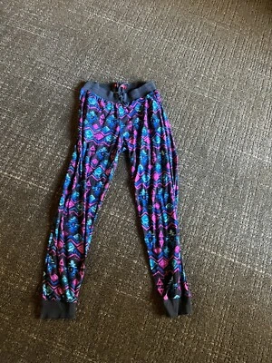 Calça com estampa tribal Hot Kiss Girls Shape Wear (tamanho: tamanho único) (cintura 27"-costura 29") - Imagem 1 de 4