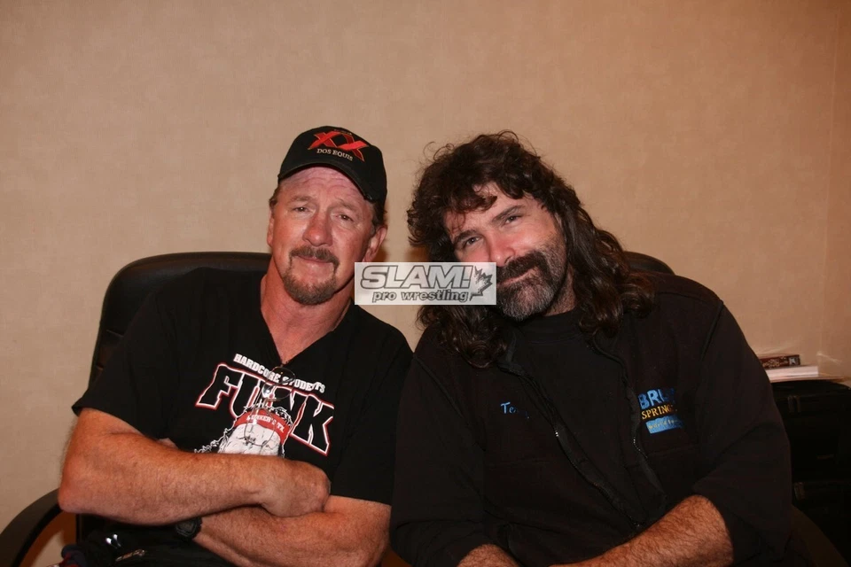 FOTO COLORIDA TERRY FUNK & MICK FOLEY 8x10 ECW WWE AEW  - Imagem 1 de 1