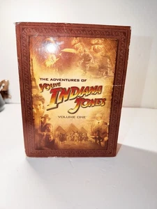 The Adventures Of Young Indiana Jones, Vol. 1 [Full Screen] 12 DVD's - Imagen 1 de 8