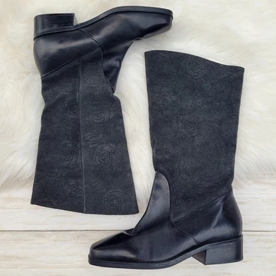 Botas altas vintage Markon Suela de cuero negro con relieve floral para mujer de 8,5 de ancho Foto 1 de 4