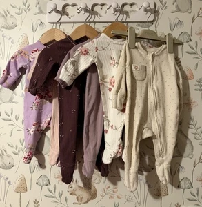 Baby Girls First Size X6 Sleepsuits - 5 Zip Up ( George) 1 Popper Fasten (Next ) - Picture 1 of 7