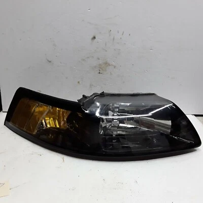 01 02 03 04 montaje faro lado pasajero derecho ford mustang 20-5695-91 Foto 1 de 3