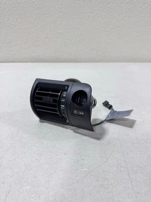 1996-2002 BMW Z3 ACABAMENTO DA GRADE DE VENTILAÇÃO DIANTEIRA ESQUERDA FABRICANTE DE EQUIPAMENTO ORIGINAL #5643 - Imagem 1 de 4