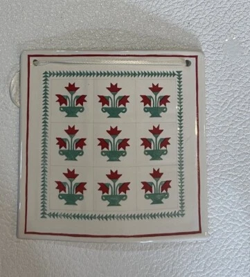 Celebration of American Quilts ~ Carolina Lily 1993 Ceramic Ornament ~ No Box - Image 1 of 3