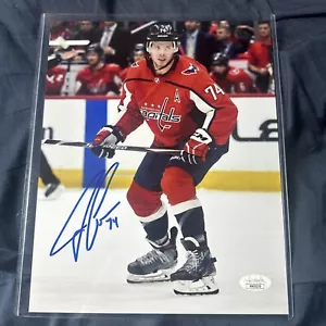 John Carlson Autographed 8x10 Photo - Picture 1 of 1