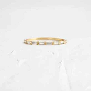 0.3ct E VVS1 Baguette Lab-Grown Diamond Engagement Ring 14K Solid Yellow Gold - Picture 1 of 5