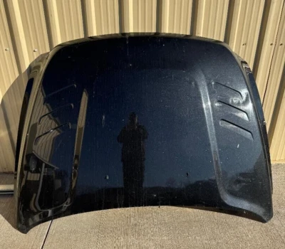 RAM 2500/3500 2013-2018 OEM HOOD P/N 2242G2803 ORIGINAL OEM USADO MOPAR PIEZA Foto 1 de 4