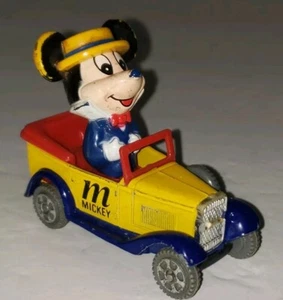 Vintage Walt Disney Micky Mouse in Straw Hat Tomy Model T Diecast Car - Picture 1 of 7