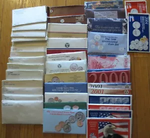 1968 - 2004 Mint Sets U.S. Mint 35 Sets P & D Uncirculated Mint Set Box and COA - Picture 1 of 9