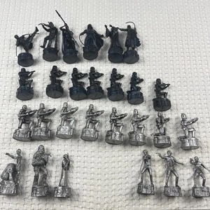2005 Star Wars Lot Of 27 Saga Edition Chess Set Replacement Figures Pieces Used - Picture 1 of 10