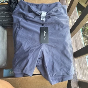 Aqua Eve pantaloncino donna nuoto corto/biker grigio piccolo. Nuovo - Foto 1 di 2