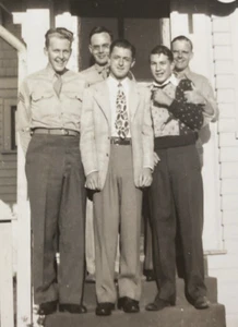 Suéter Navidad Corbata Loca Hombres Militares Guapos Años 40 Foto Original P13k19 - Imagen 1 de 17
