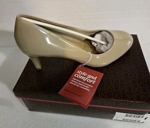 DEXFLEX 3" TAN HEELS - PATENT LEATHER-SIZE 8 - Picture 1 of 3